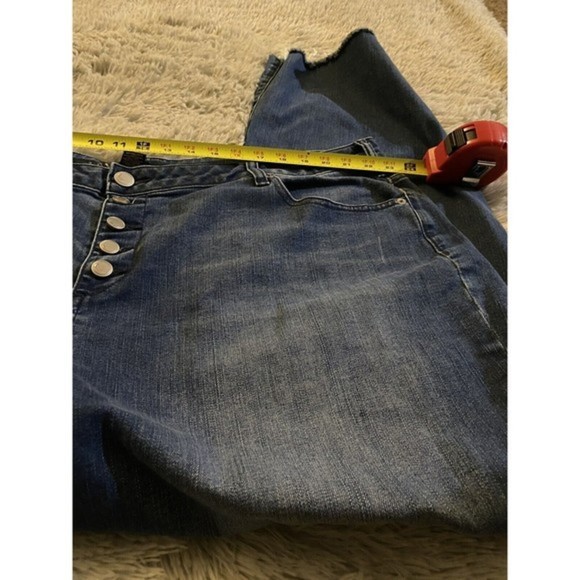 Lane Bryant Jeans Womens 28 PLUS Blue Flare Bell Bottom Button Fly Denim - Picture 10 of 13